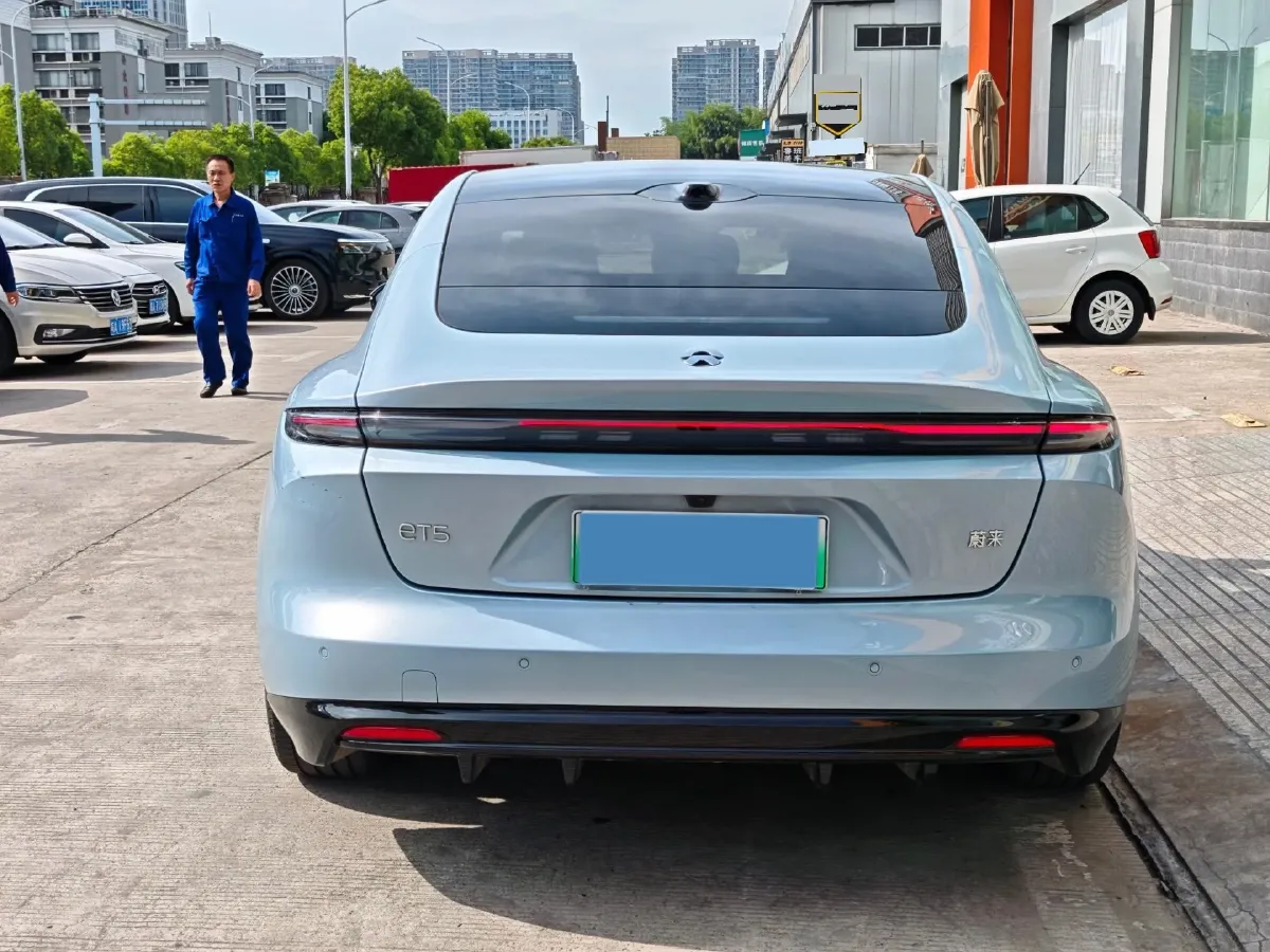 2024 NIO ET5 BEV 75KWH,autocango,china used car exporter,china ev exporter,chinese used car exporter,chinese used ev exporter
