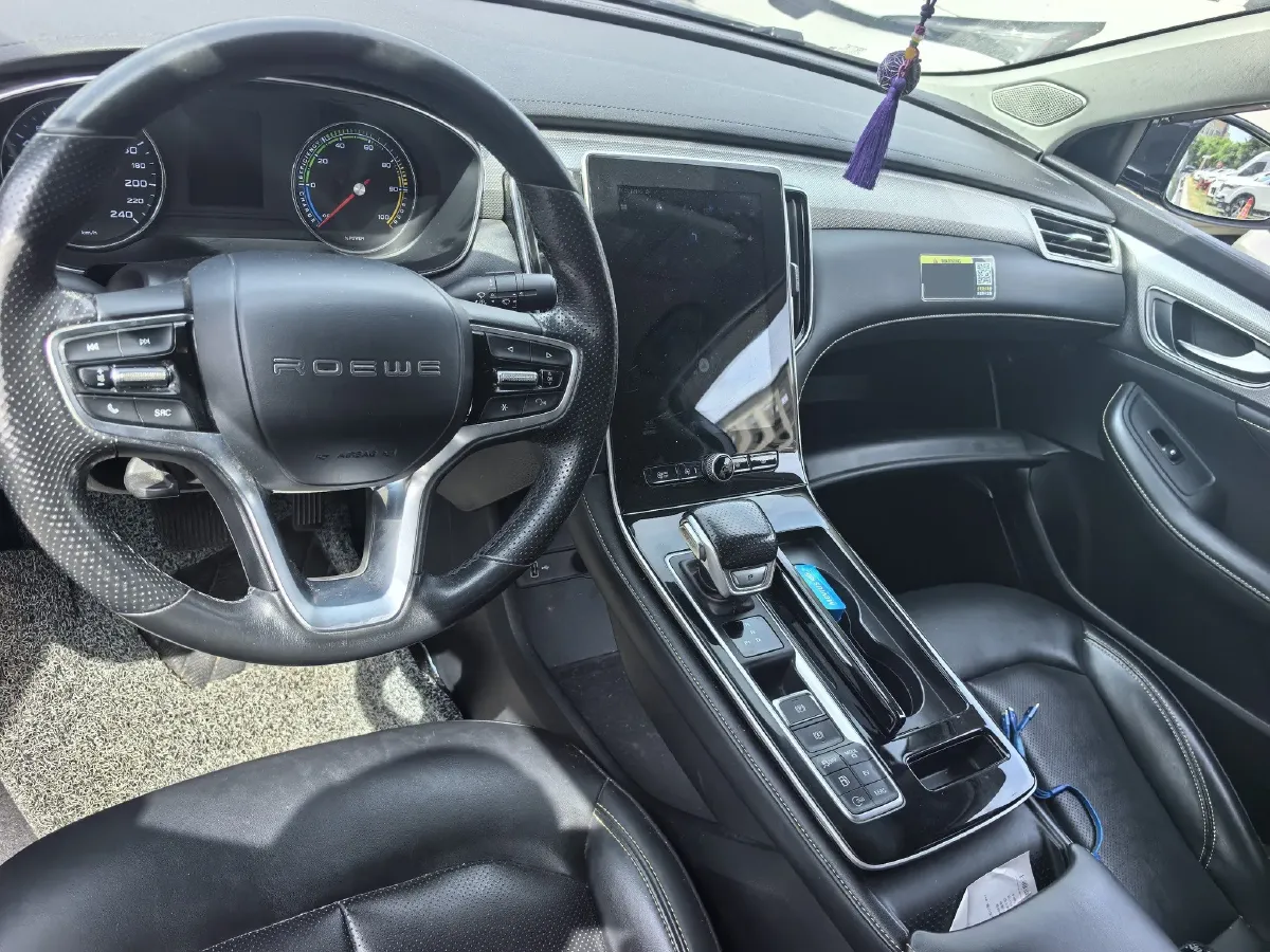 2020 Roewe i6 MAX 1.5T 169HP L4 AMT PHEV,autocango,china used car exporter,china ev exporter,chinese used car exporter,chinese used ev exporter