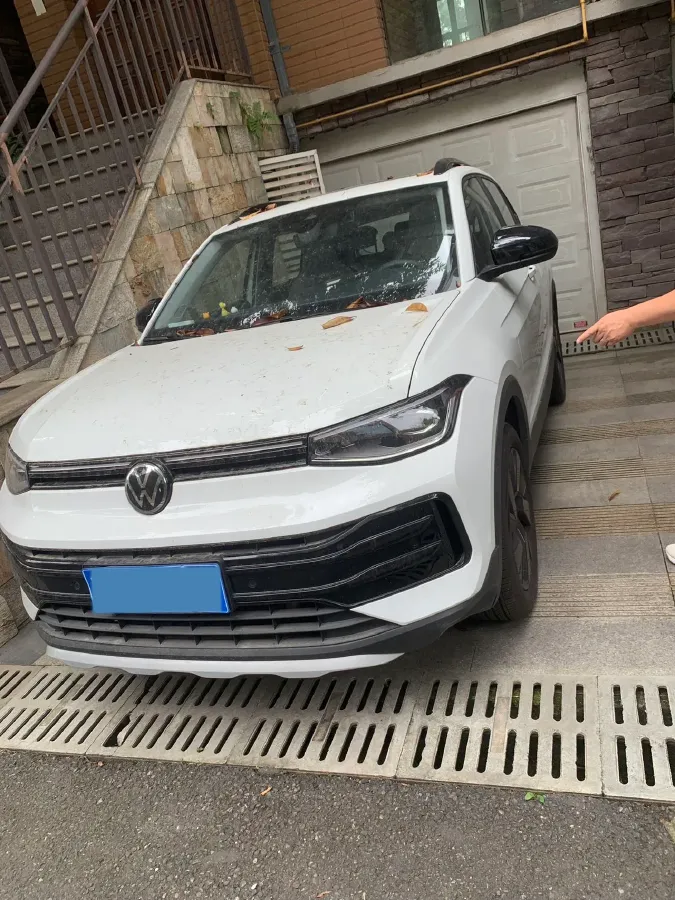 2025 Volkswagen Tharu 1.5T 160HP L4 7DCT,autocango,china used car exporter,china ev exporter,chinese used car exporter,chinese used ev exporter