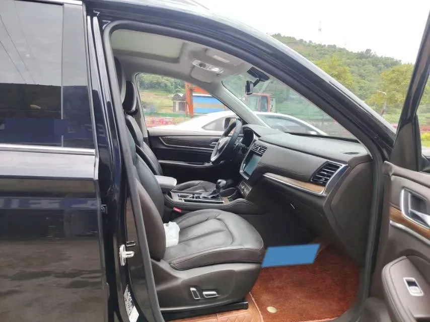 2019 Roewe RX8 2.0T 222HP L4 6AT,autocango,china used car exporter,china ev exporter,chinese used car exporter,chinese used ev exporter