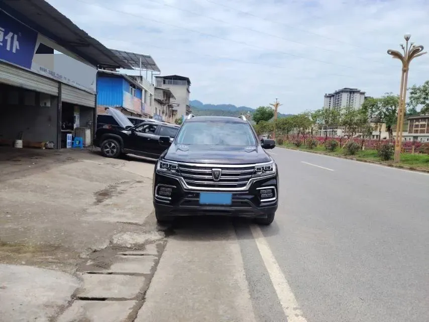 2019 Roewe RX8 2.0T 222HP L4 6AT,autocango,china used car exporter,china ev exporter,chinese used car exporter,chinese used ev exporter