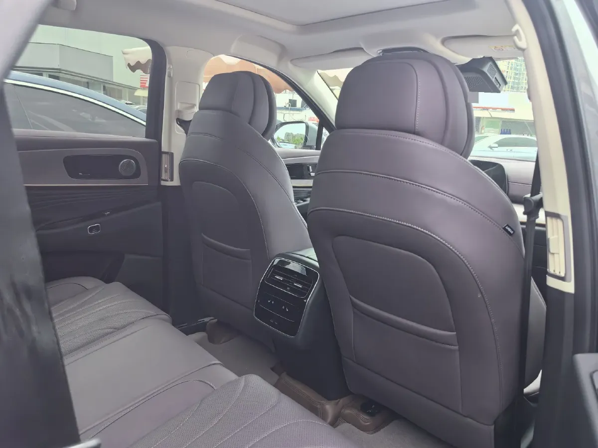 2025 Chery Tiggo9 C-DM 1.5T 156HP L4 3DHT PHEV 18.67KWH,autocango,china used car exporter,china ev exporter,chinese used car exporter,chinese used ev exporter