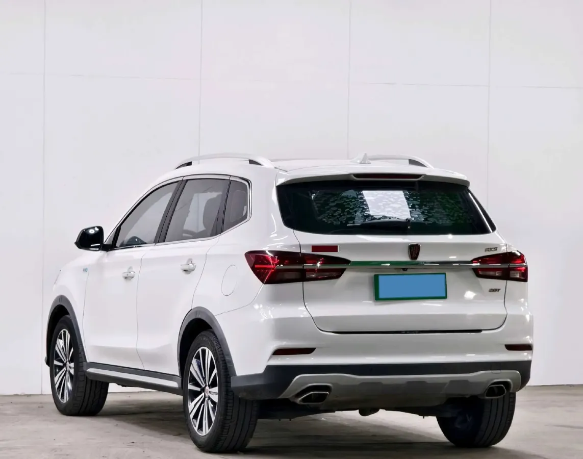 2020 Roewe i6 1.5T 169HP L4 7DCT,autocango,china used car exporter,china ev exporter,chinese used car exporter,chinese used ev exporter