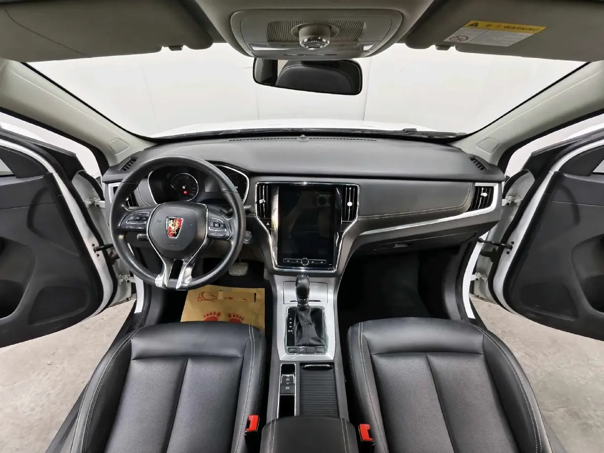 2020 Roewe i6 1.5T 169HP L4 7DCT,autocango,china used car exporter,china ev exporter,chinese used car exporter,chinese used ev exporter