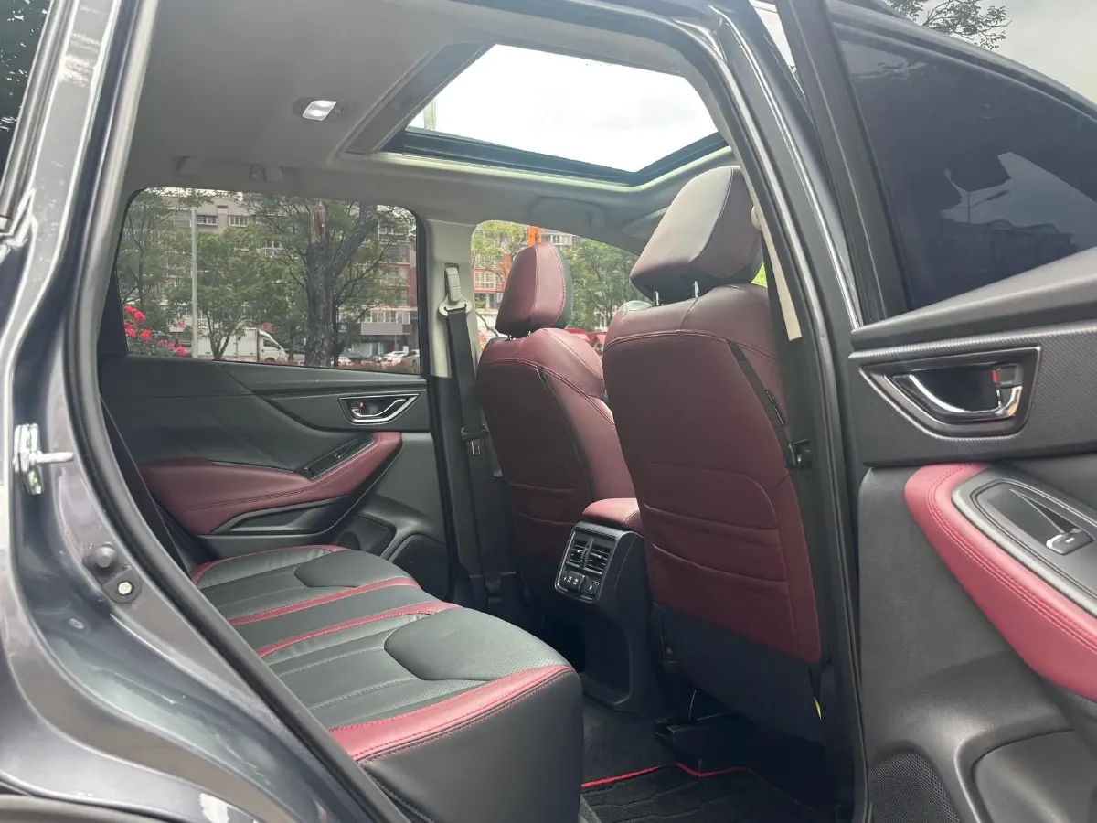 2024 Subaru Forester 2.5L 169HP H4 CVT,autocango,china used car exporter,china ev exporter,chinese used car exporter,chinese used ev exporter
