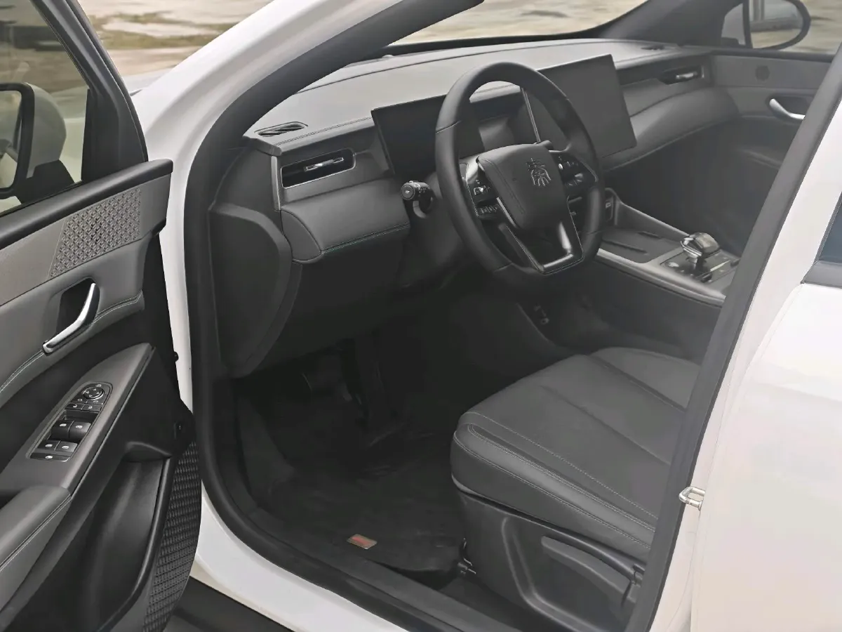 2025 BYD Qin Plus BEV 48KWH,autocango,china used car exporter,china ev exporter,chinese used car exporter,chinese used ev exporter