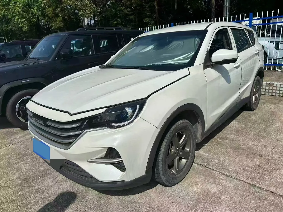 2020 Jetour X70M 1.5T 156HP L4 6MT,autocango,china used car exporter,china ev exporter,chinese used car exporter,chinese used ev exporter