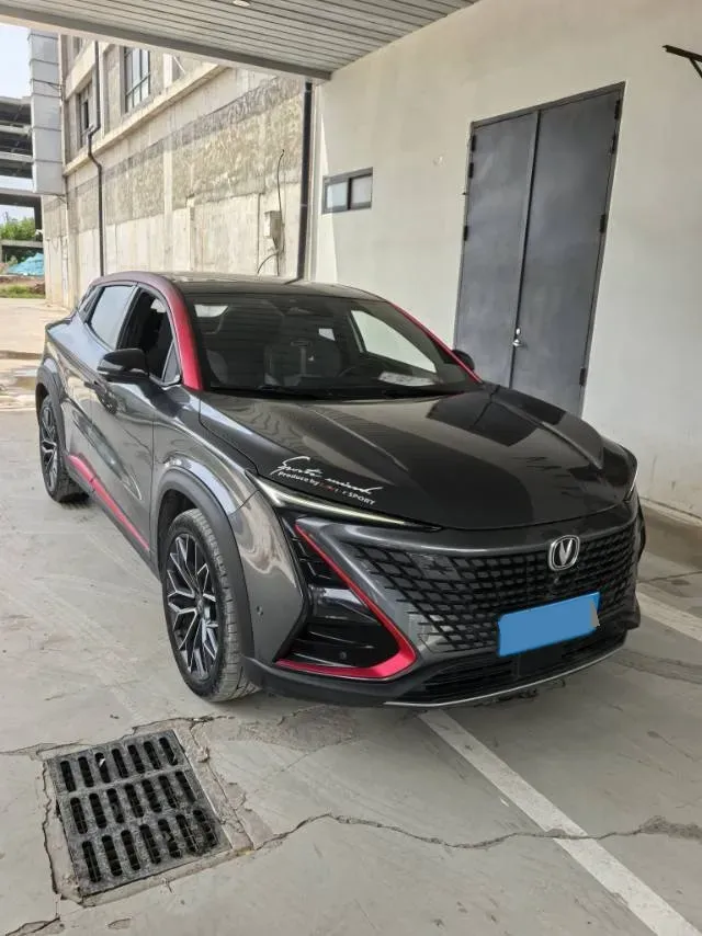 2022 ChangAn UNI-T 1.5T 188HP L4 7DCT,autocango,china used car exporter,china ev exporter,chinese used car exporter,chinese used ev exporter