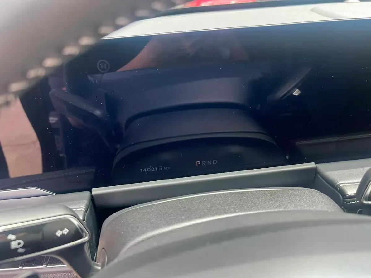 2025 Lincoln Corsair 2.0T 261HP L4 8AT,autocango,china used car exporter,china ev exporter,chinese used car exporter,chinese used ev exporter