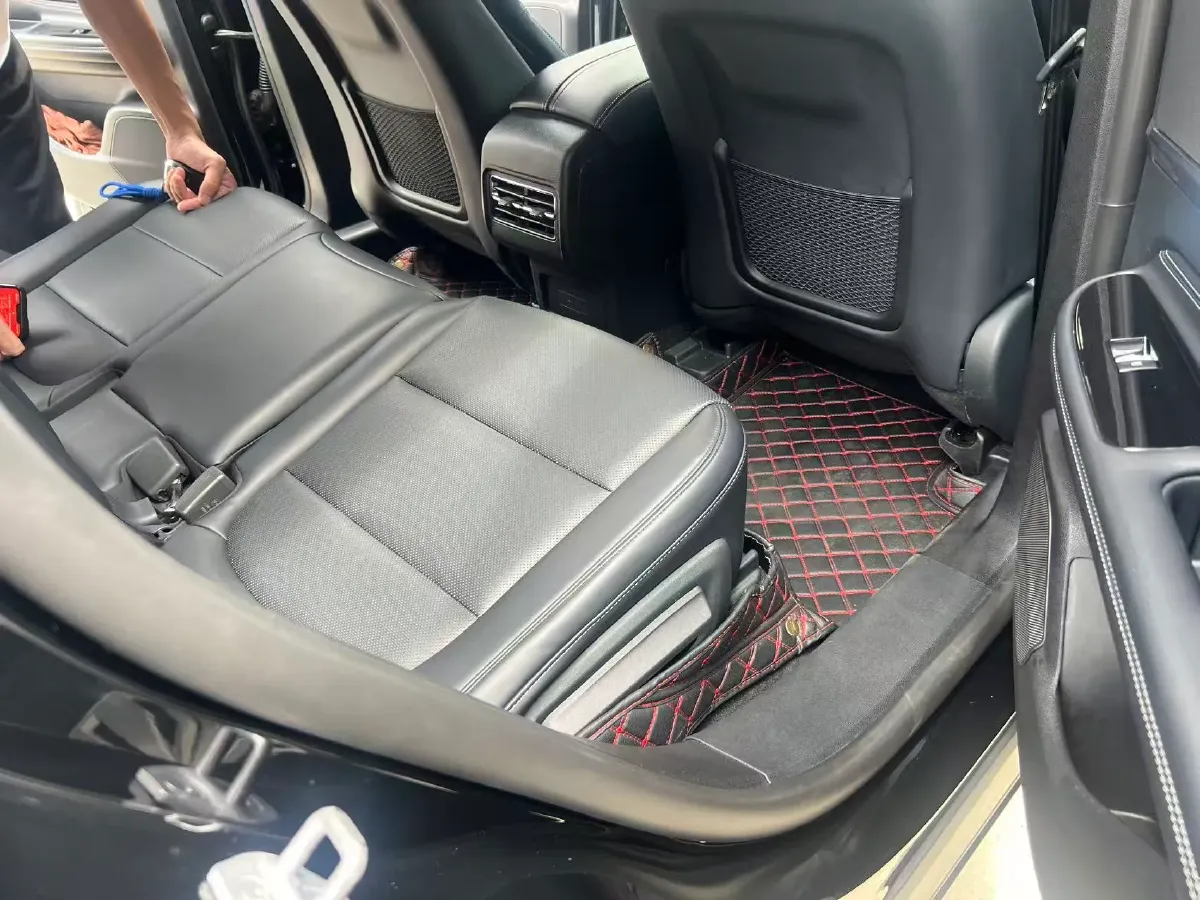 2025 Lincoln Corsair 2.0T 261HP L4 8AT,autocango,china used car exporter,china ev exporter,chinese used car exporter,chinese used ev exporter