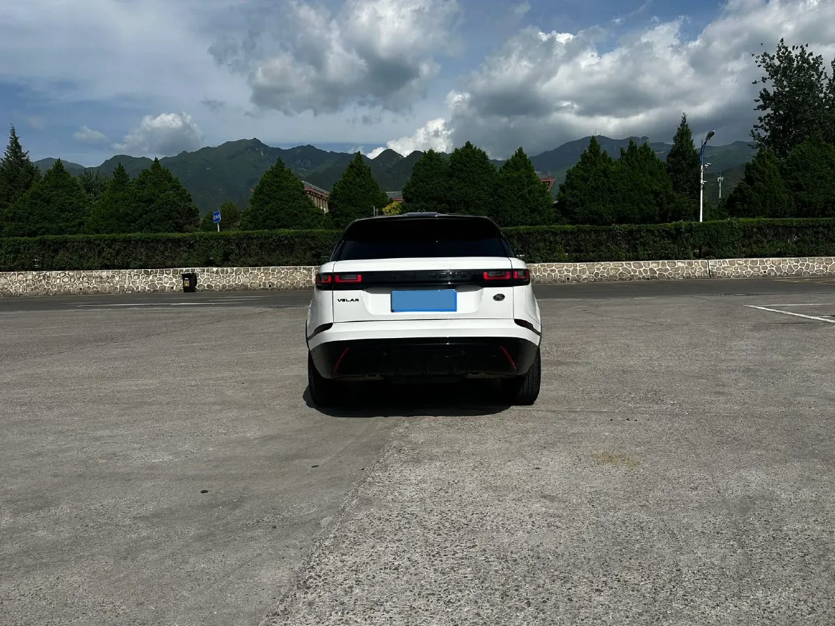 2023 Land Rover Range Rover Velar 2.0T 250HP L4 8AT,autocango,china used car exporter,china ev exporter,chinese used car exporter,chinese used ev exporter