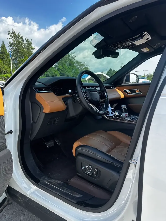 2023 Land Rover Range Rover Velar 2.0T 250HP L4 8AT,autocango,china used car exporter,china ev exporter,chinese used car exporter,chinese used ev exporter