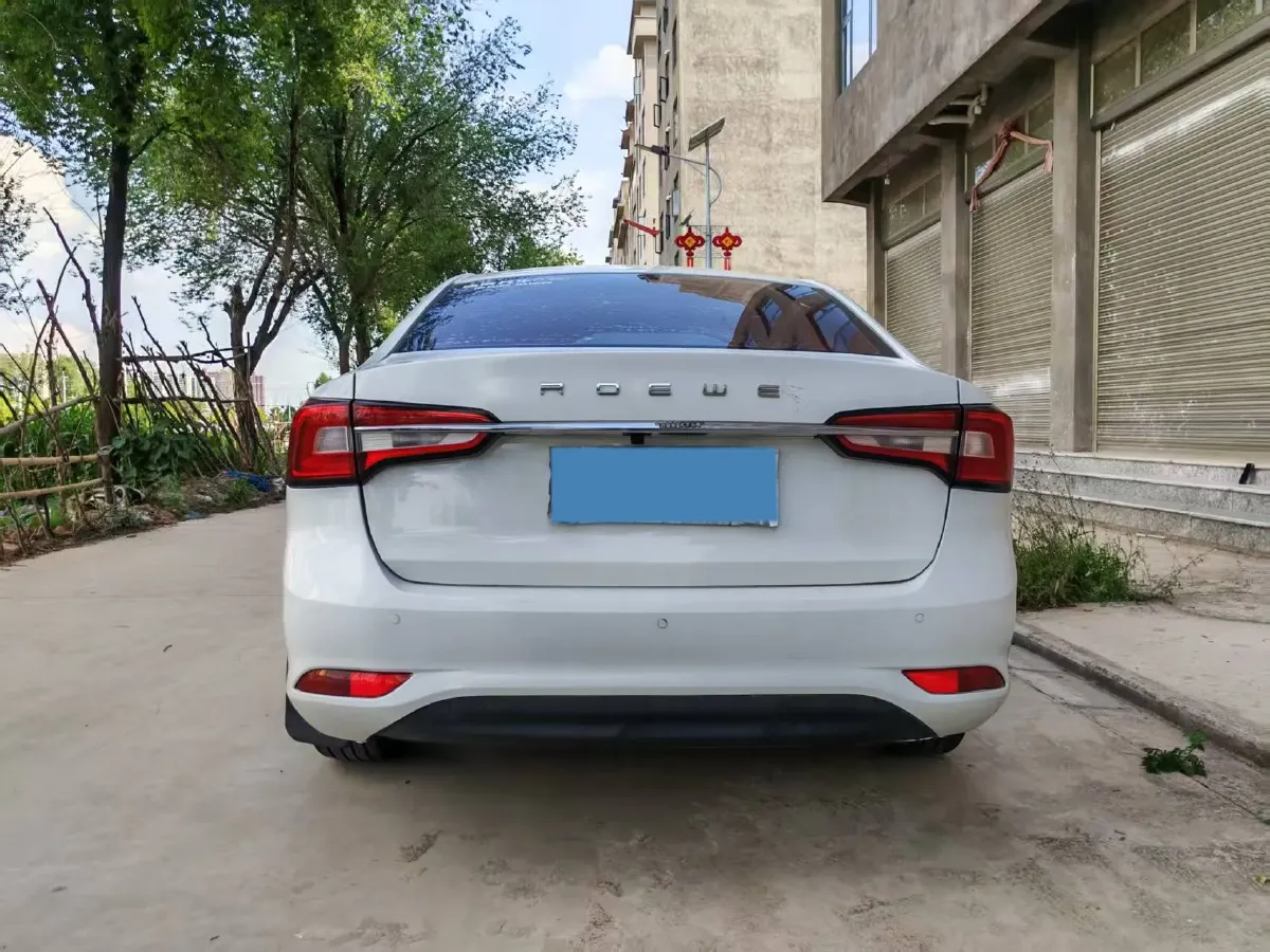 2019 Roewe i5 1.5L 120HP L4 CVT,autocango,china used car exporter,china ev exporter,chinese used car exporter,chinese used ev exporter