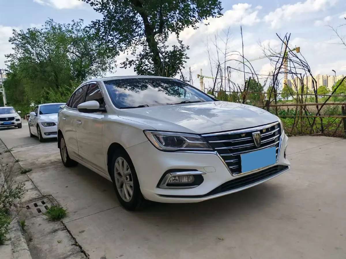 2019 Roewe i5 1.5L 120HP L4 CVT,autocango,china used car exporter,china ev exporter,chinese used car exporter,chinese used ev exporter