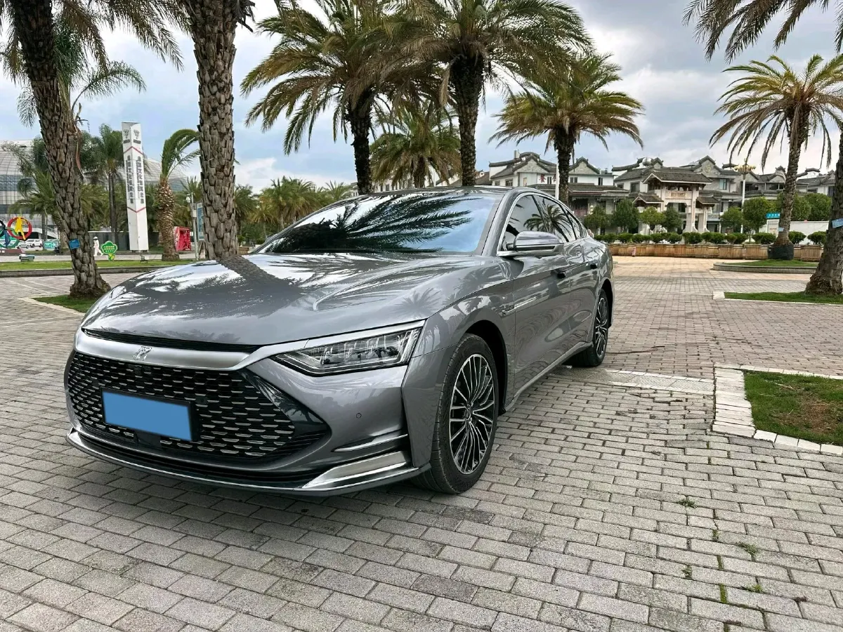 2020 WEY VV7 2.0T 227HP L4 7DCT PHEV,autocango,china used car exporter,china ev exporter,chinese used car exporter,chinese used ev exporter