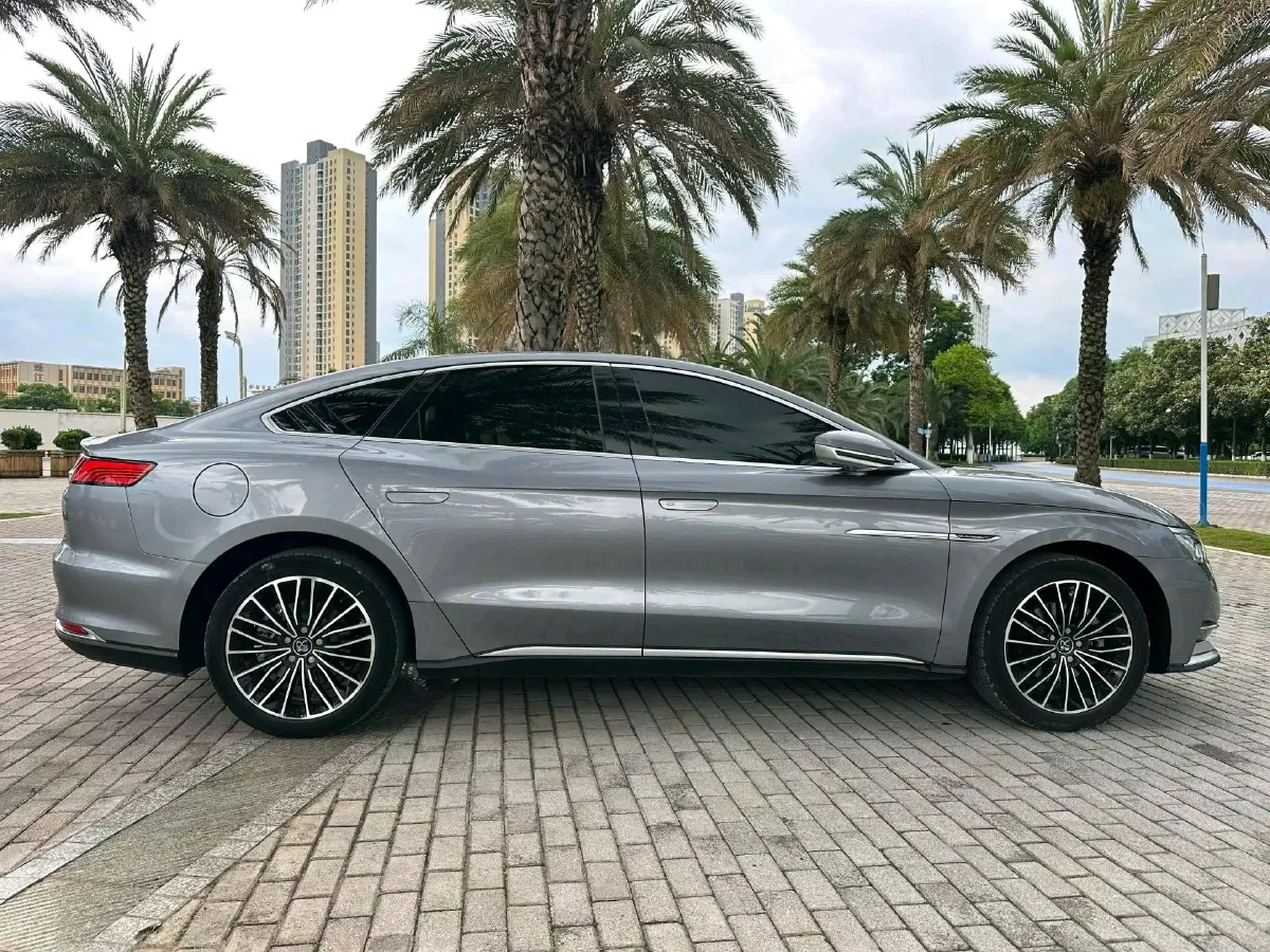 2020 WEY VV7 2.0T 227HP L4 7DCT PHEV,autocango,china used car exporter,china ev exporter,chinese used car exporter,chinese used ev exporter