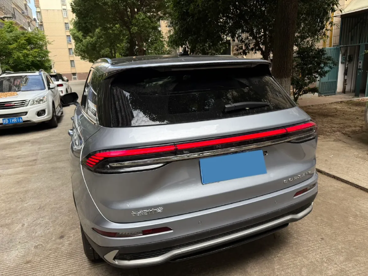 2024 Lincoln Corsair 2.0T 261HP L4 8AT,autocango,china used car exporter,china ev exporter,chinese used car exporter,chinese used ev exporter