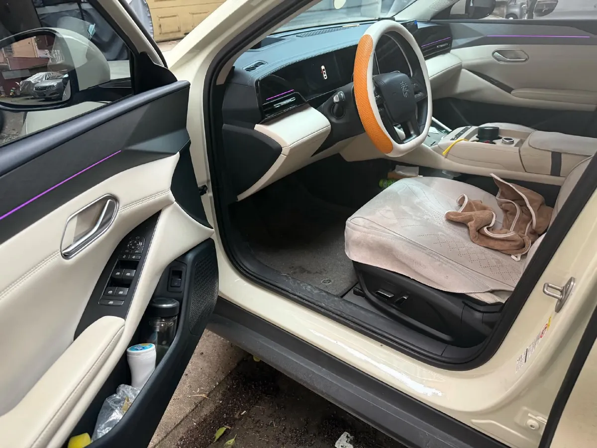 2025 BYD QinL BEV,autocango,china used car exporter,china ev exporter,chinese used car exporter,chinese used ev exporter