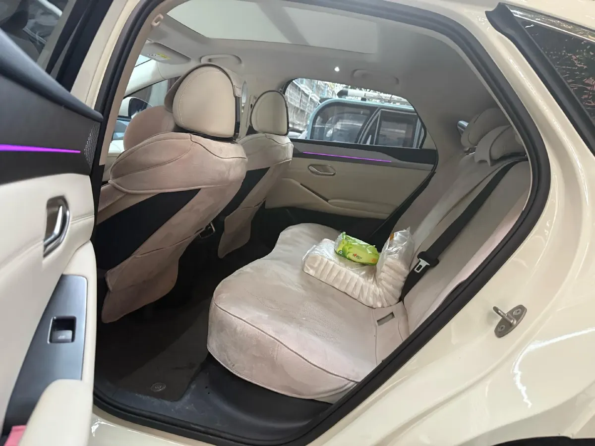 2025 BYD QinL BEV,autocango,china used car exporter,china ev exporter,chinese used car exporter,chinese used ev exporter