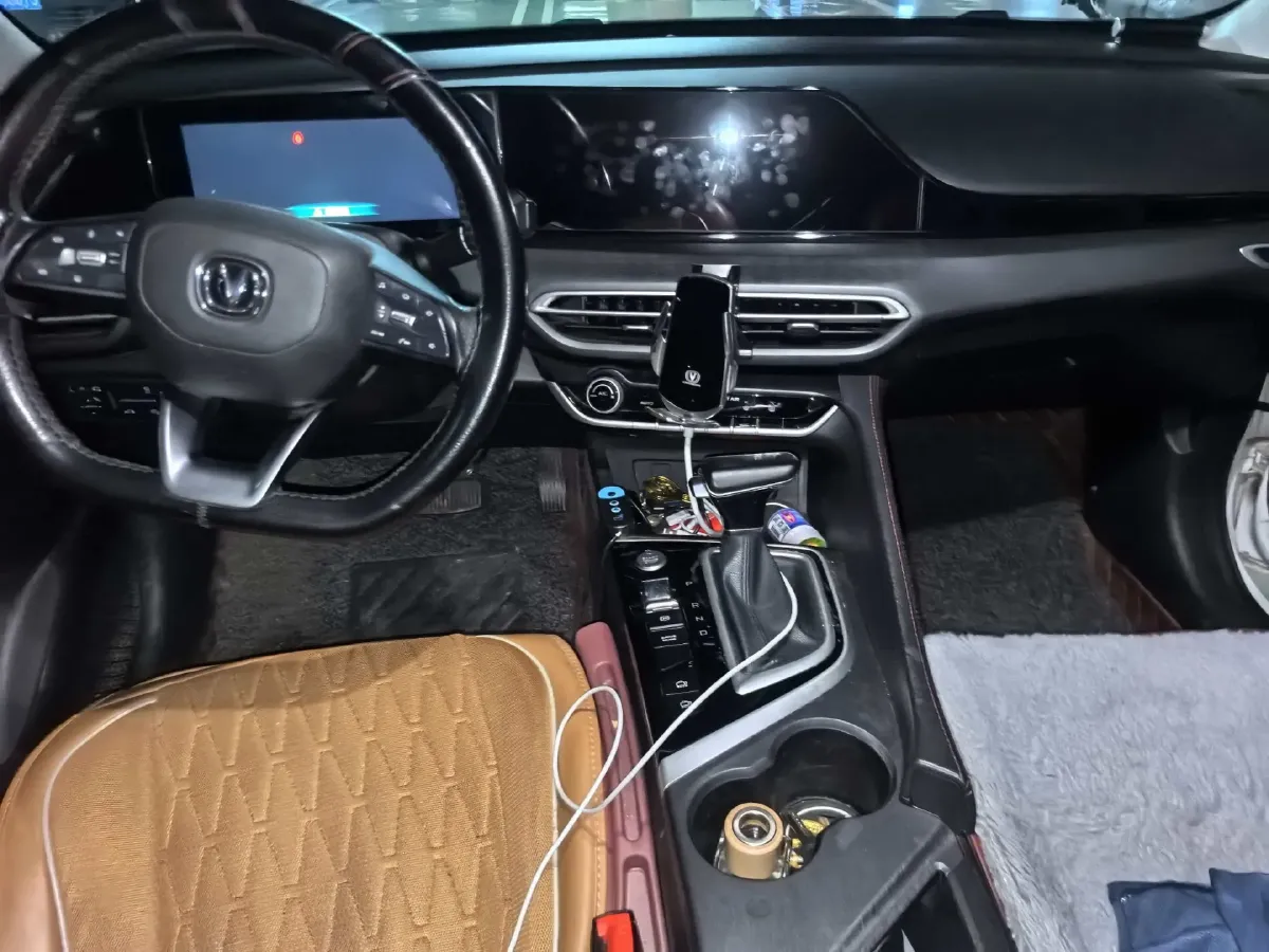 2021 ChangAn Eado 1.4T 160HP L4 7DCT,autocango,china used car exporter,china ev exporter,chinese used car exporter,chinese used ev exporter