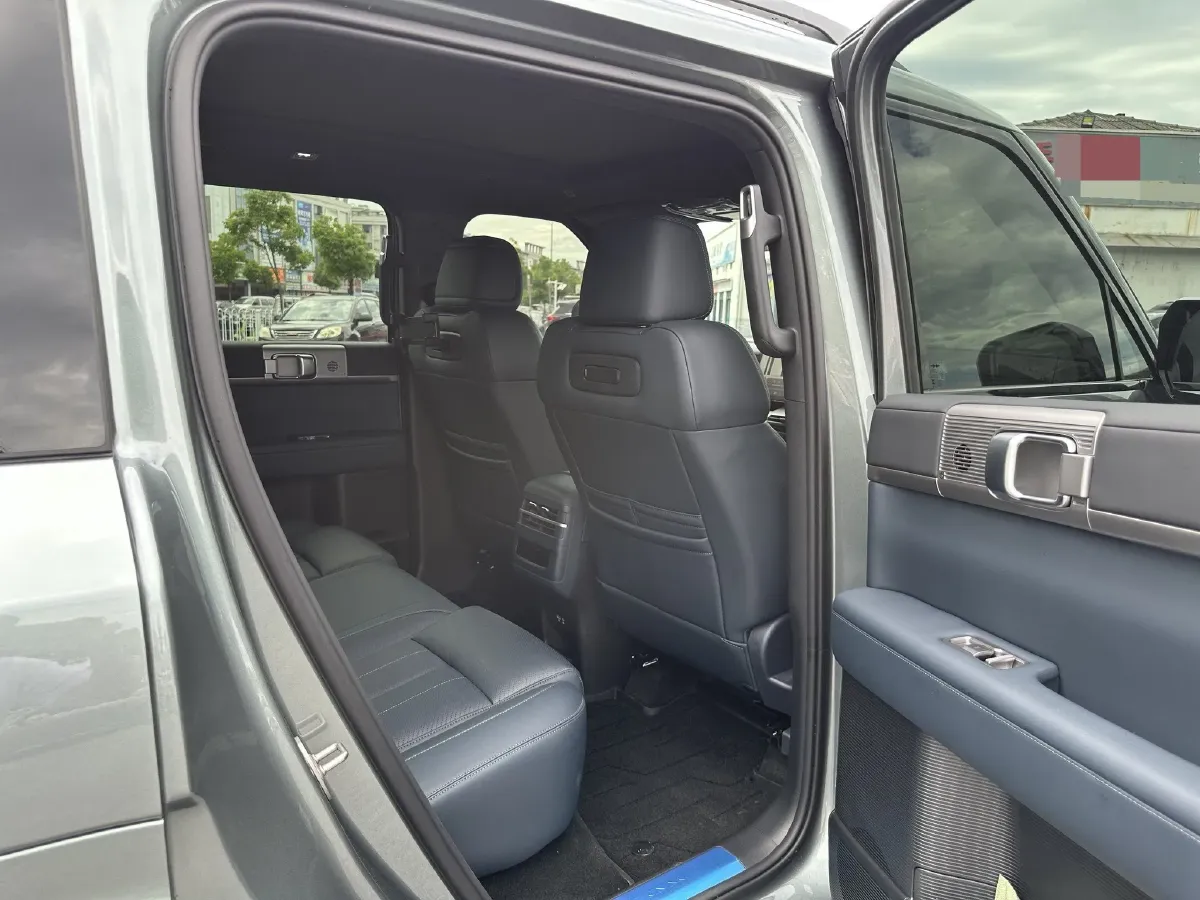 2025 FangChengBao Tai 7 1.5T 156HP L4 E-CVT PHEV,autocango,china used car exporter,china ev exporter,chinese used car exporter,chinese used ev exporter