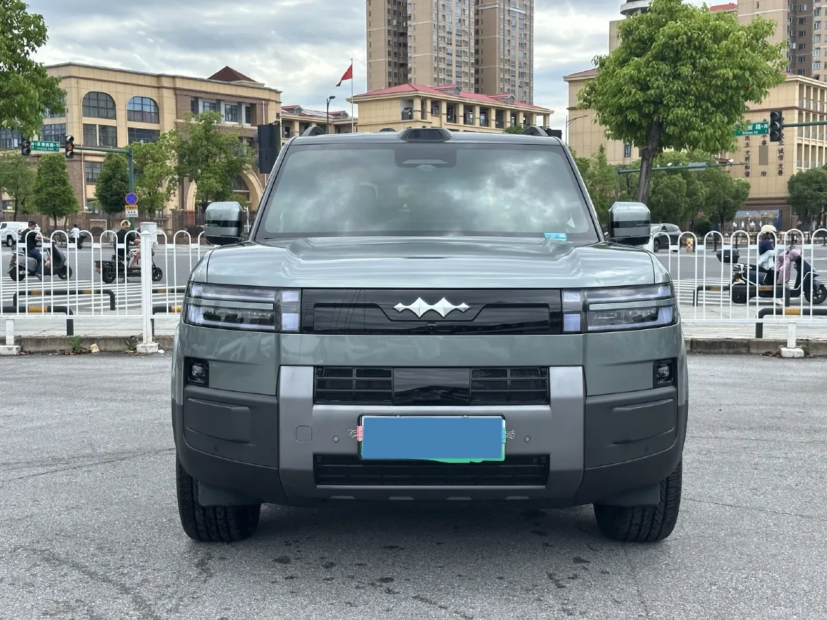 2025 FangChengBao Tai 7 1.5T 156HP L4 E-CVT PHEV,autocango,china used car exporter,china ev exporter,chinese used car exporter,chinese used ev exporter