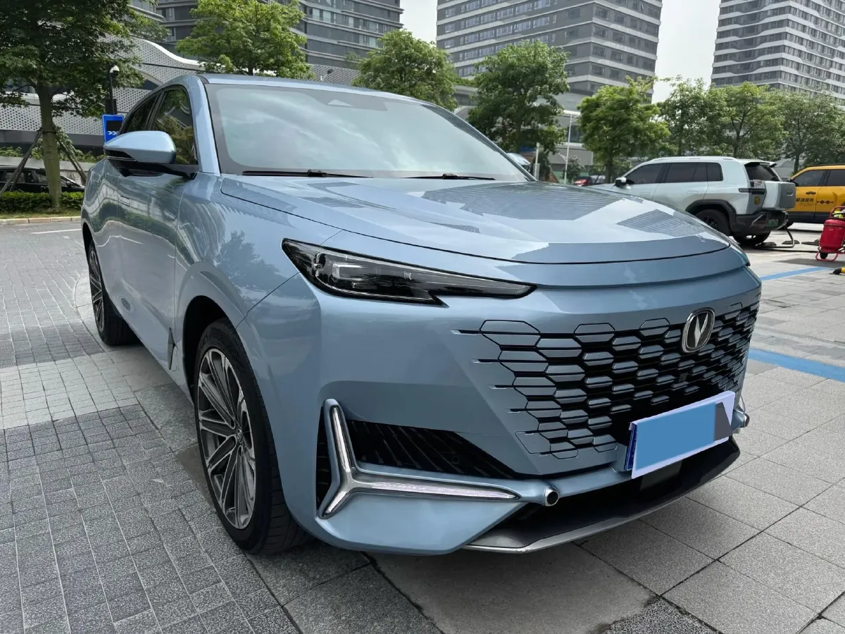 2021 ChangAn UNI-K 2.0T 233HP L4 8AT,autocango,china used car exporter,china ev exporter,chinese used car exporter,chinese used ev exporter