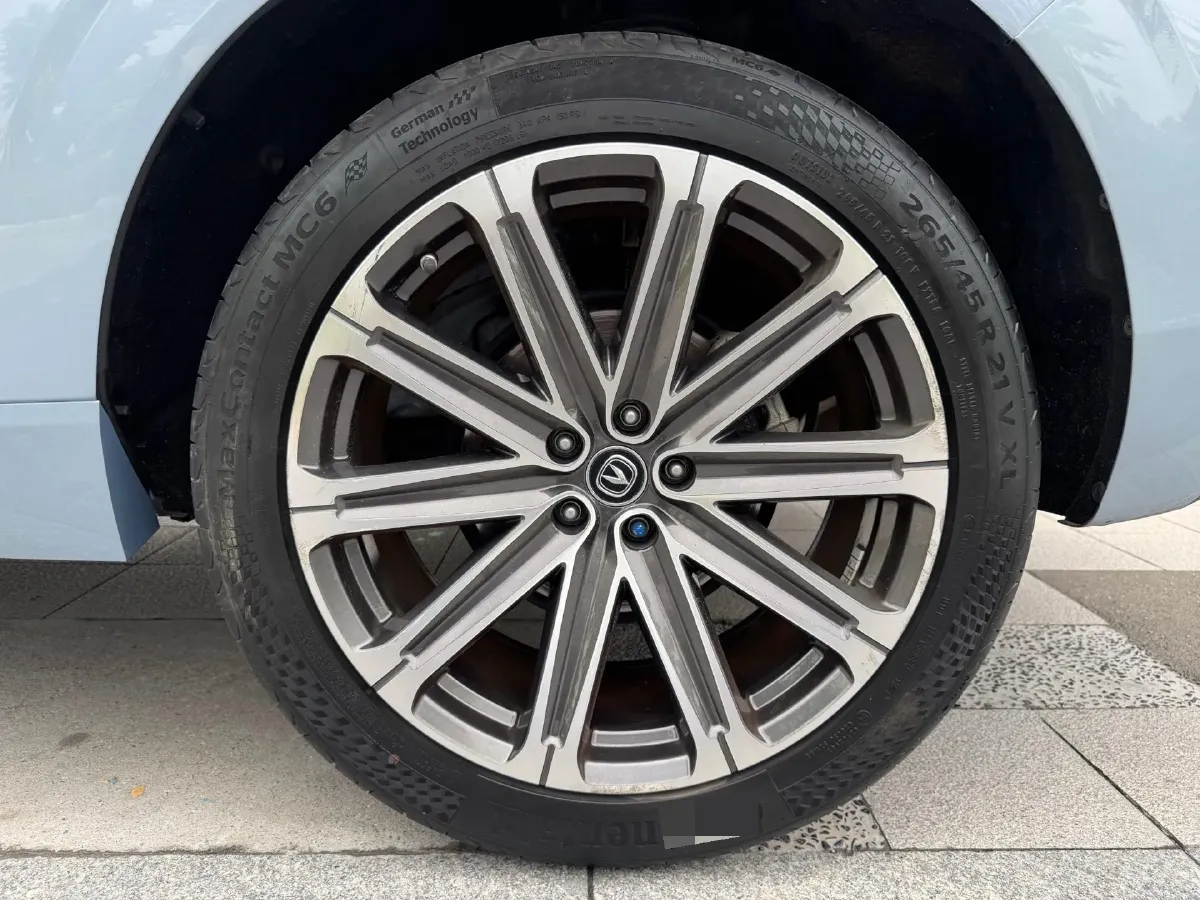 2021 ChangAn UNI-K 2.0T 233HP L4 8AT,autocango,china used car exporter,china ev exporter,chinese used car exporter,chinese used ev exporter
