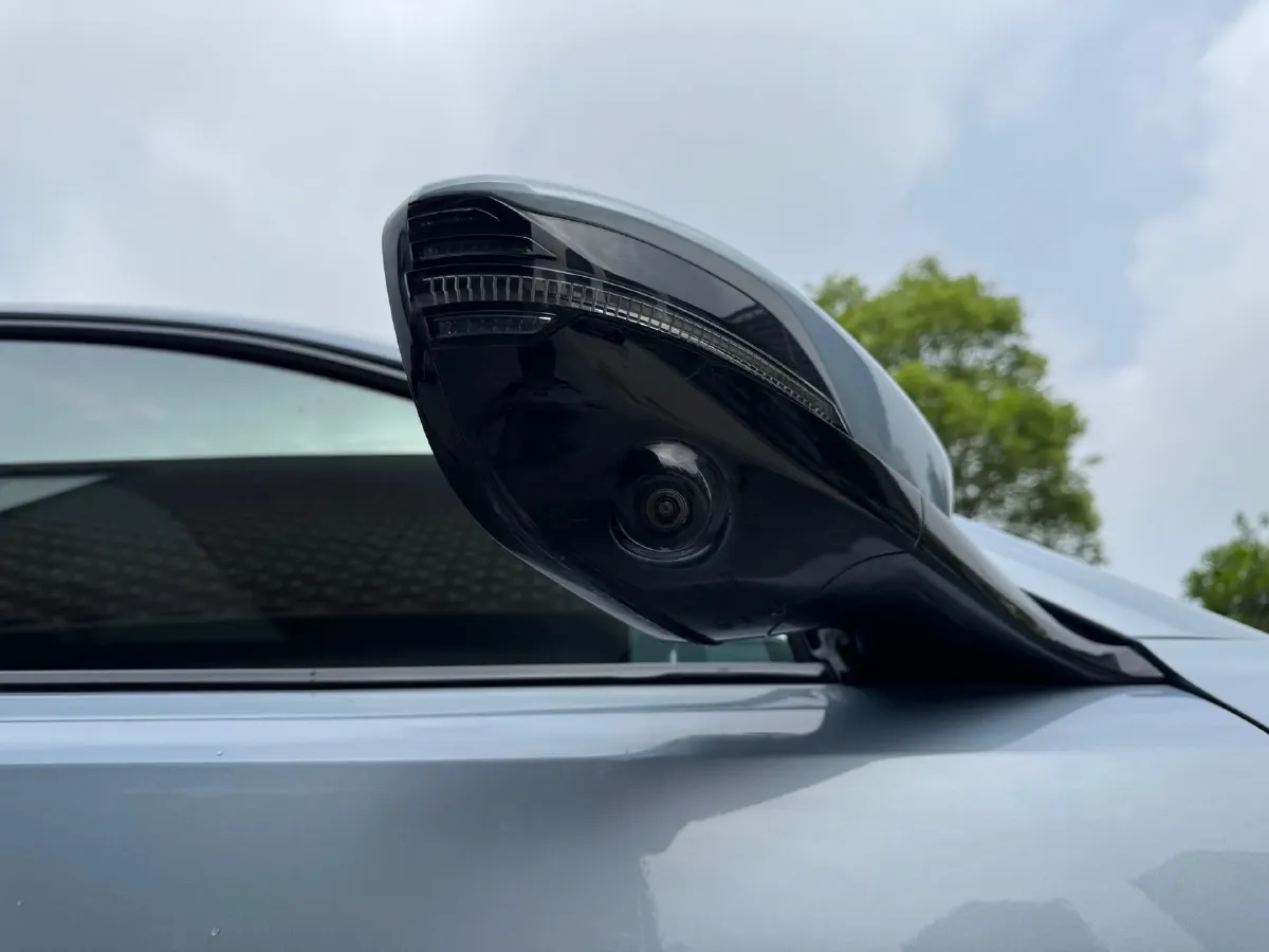 2021 ChangAn UNI-K 2.0T 233HP L4 8AT,autocango,china used car exporter,china ev exporter,chinese used car exporter,chinese used ev exporter