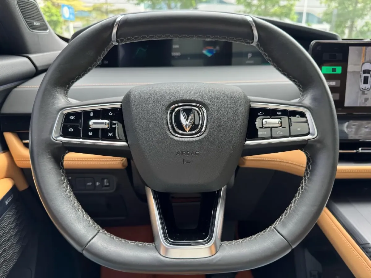 2021 ChangAn UNI-K 2.0T 233HP L4 8AT,autocango,china used car exporter,china ev exporter,chinese used car exporter,chinese used ev exporter