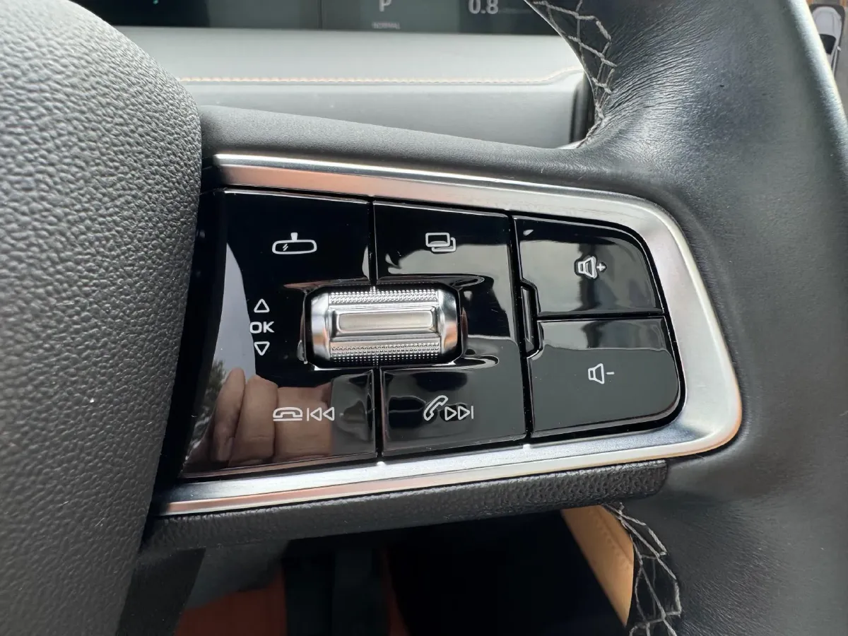 2021 ChangAn UNI-K 2.0T 233HP L4 8AT,autocango,china used car exporter,china ev exporter,chinese used car exporter,chinese used ev exporter