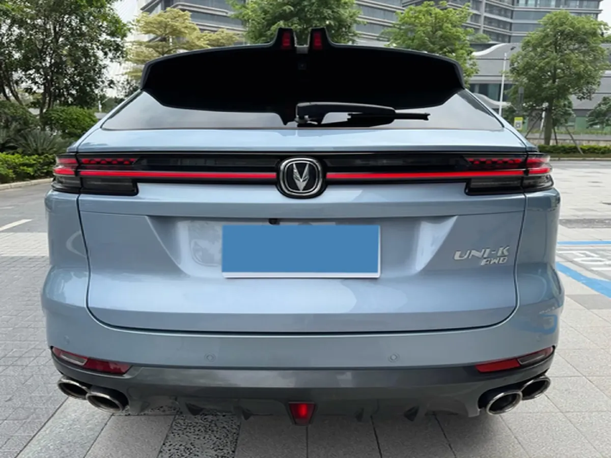 2021 ChangAn UNI-K 2.0T 233HP L4 8AT,autocango,china used car exporter,china ev exporter,chinese used car exporter,chinese used ev exporter