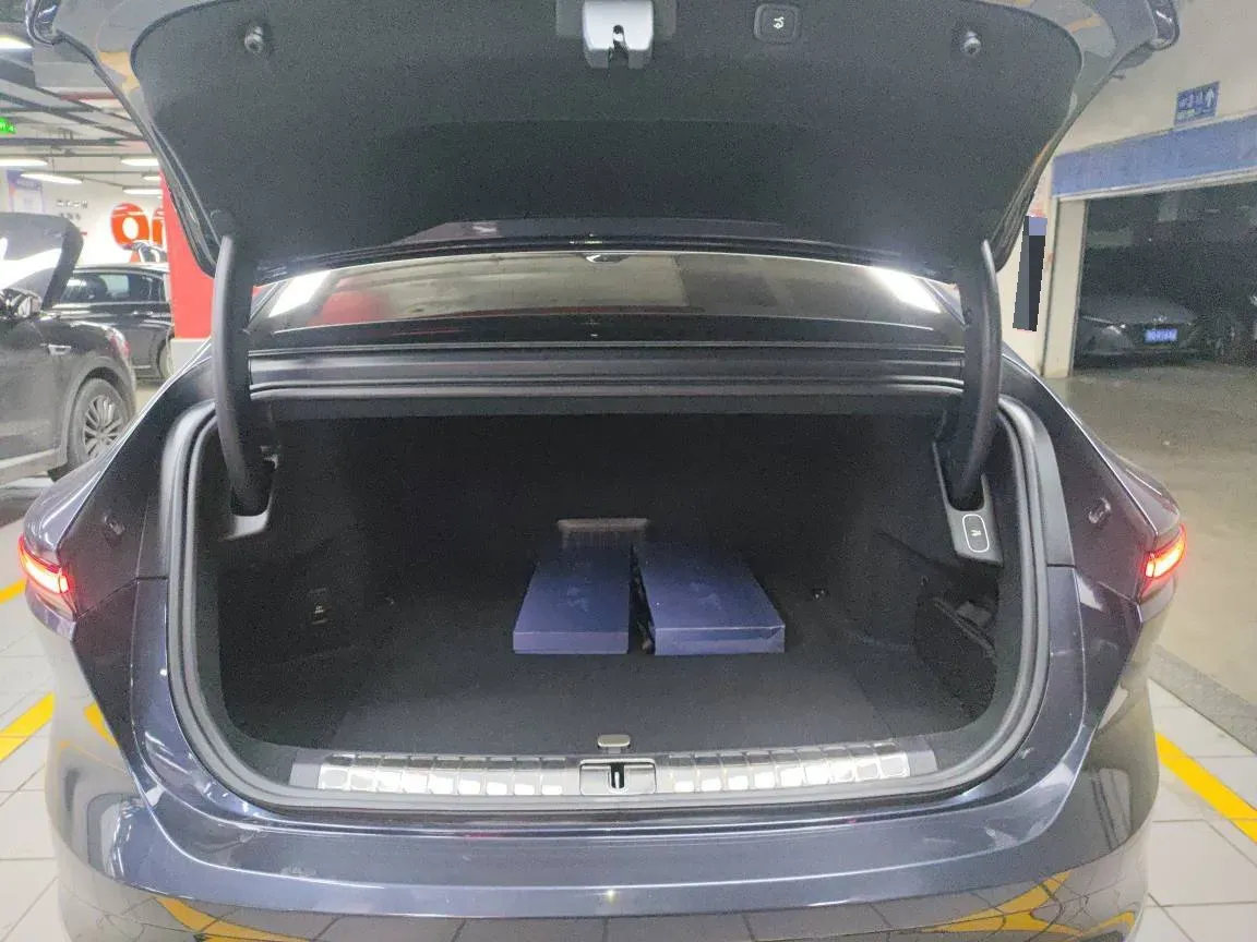 2025 NIO ET9 BEV,autocango,china used car exporter,china ev exporter,chinese used car exporter,chinese used ev exporter