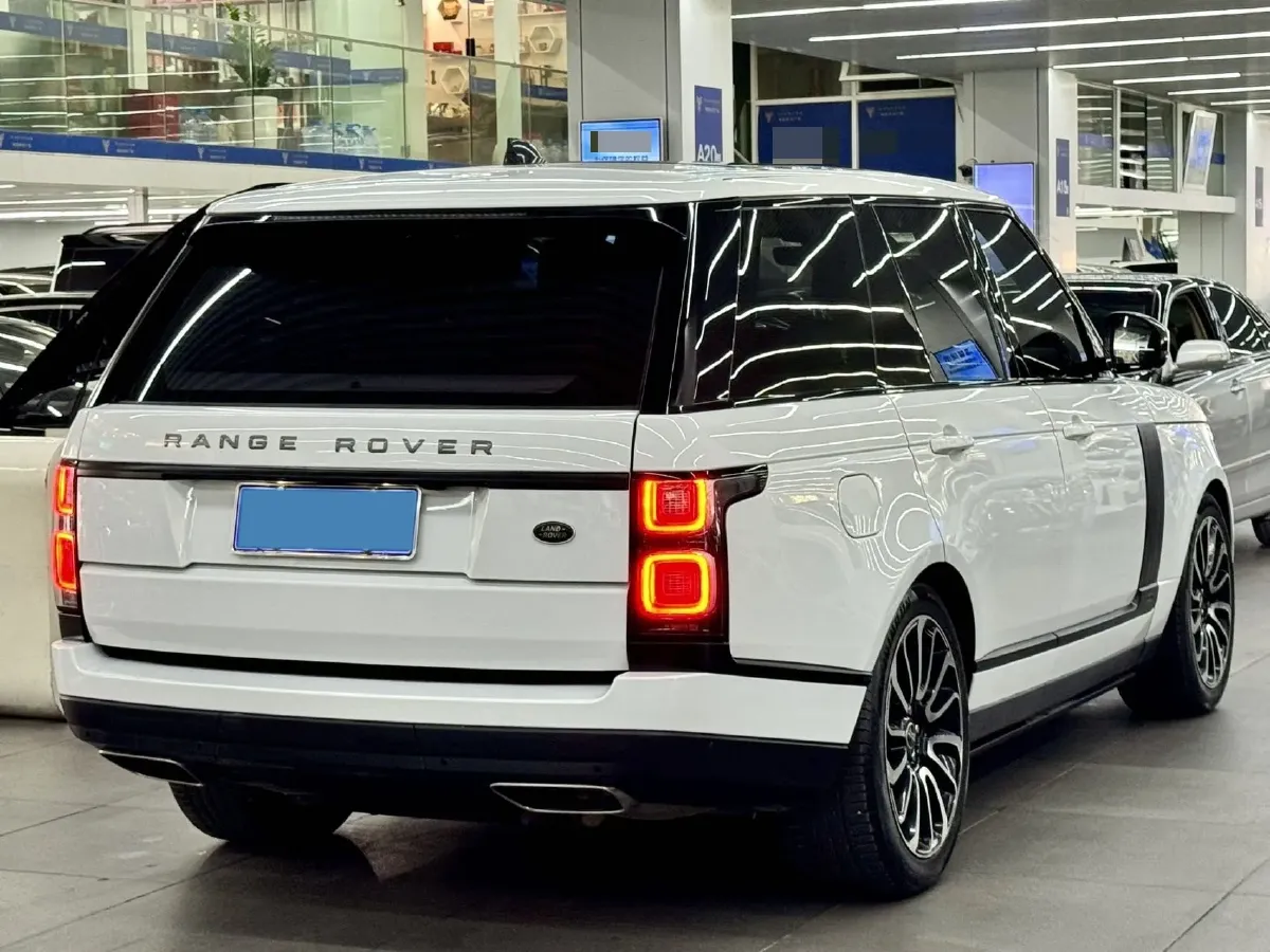 2018 Land Rover Range Rover Evoque 2.0T 241HP L4 9AT,autocango,china used car exporter,china ev exporter,chinese used car exporter,chinese used ev exporter