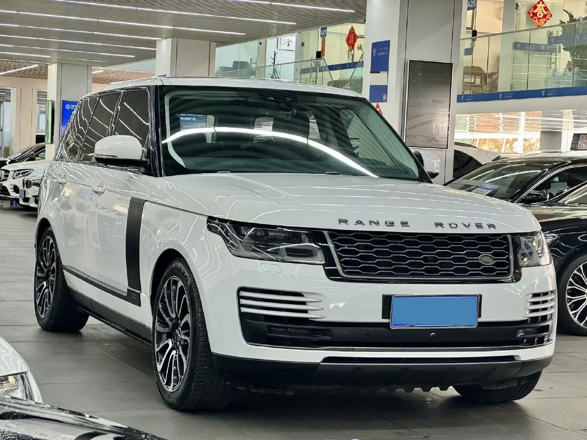 2018 Land Rover Range Rover Evoque 2.0T 241HP L4 9AT,autocango,china used car exporter,china ev exporter,chinese used car exporter,chinese used ev exporter