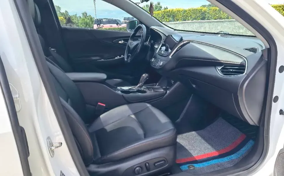 2019 Chevrolet Malibu XL 2.0T 241HP L4 9AT,autocango,china used car exporter,china ev exporter,chinese used car exporter,chinese used ev exporter