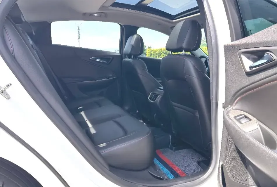 2019 Chevrolet Malibu XL 2.0T 241HP L4 9AT,autocango,china used car exporter,china ev exporter,chinese used car exporter,chinese used ev exporter