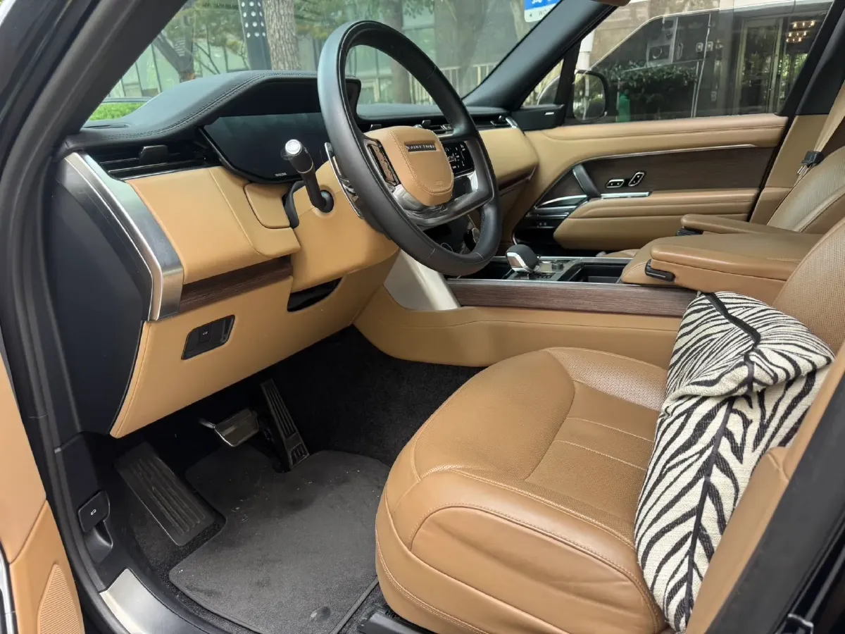2023 Land Rover Range Rover 3.0T 360HP L6 8AT,autocango,china used car exporter,china ev exporter,chinese used car exporter,chinese used ev exporter
