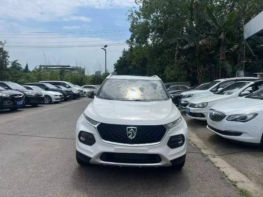 2018 KaiYi E3 1.6L 110HP L4 5MT,autocango,china used car exporter,china ev exporter,chinese used car exporter,chinese used ev exporter