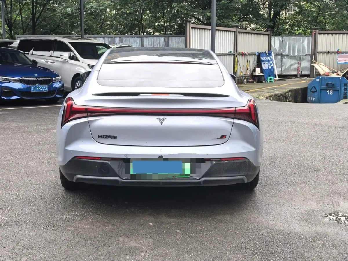 2022 Neta S BEV 91KWH,autocango,china used car exporter,china ev exporter,chinese used car exporter,chinese used ev exporter