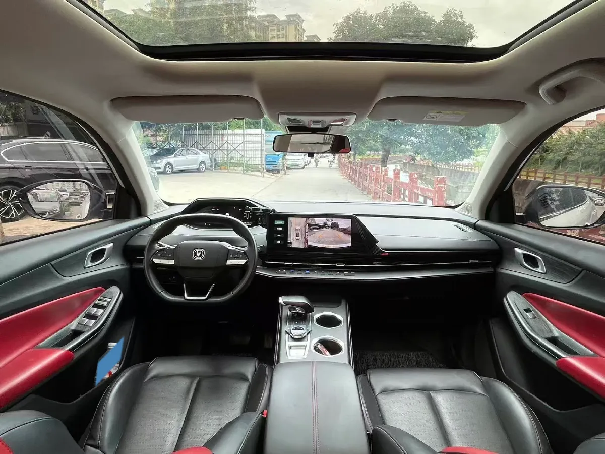 2022 ChangAn Oshan X7 Plus 1.5T 188HP L4 7DCT,autocango,china used car exporter,china ev exporter,chinese used car exporter,chinese used ev exporter