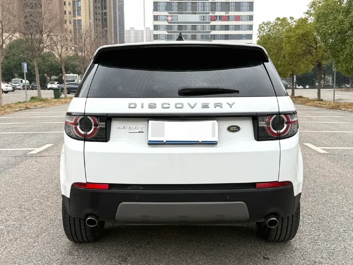 2018 Land Rover Discovery Sport 2.0T 241HP L4 9AT,autocango,china used car exporter,china ev exporter,chinese used car exporter,chinese used ev exporter