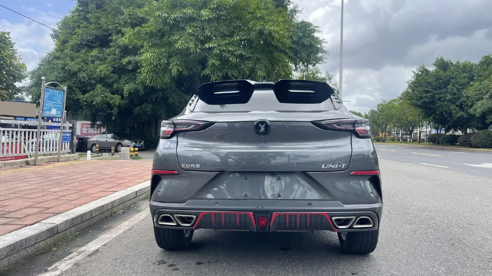 2020 ChangAn UNI-T 1.5T 180HP L4 7DCT,autocango,china used car exporter,china ev exporter,chinese used car exporter,chinese used ev exporter