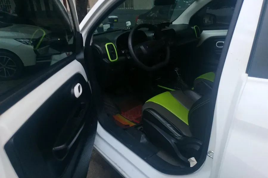 2020 Roewe Clever BEV 27KWH,autocango,china used car exporter,china ev exporter,chinese used car exporter,chinese used ev exporter