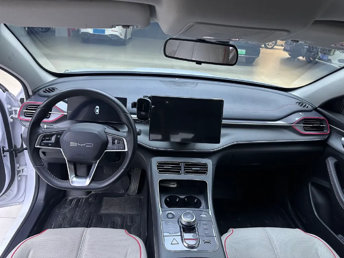 2022 Roewe RX5 MAX 1.5T 181HP L4 6AT,autocango,china used car exporter,china ev exporter,chinese used car exporter,chinese used ev exporter