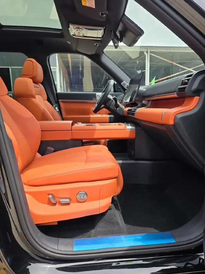 2025 FangChengBao Tai 7 1.5T 156HP L4 E-CVT PHEV,autocango,china used car exporter,china ev exporter,chinese used car exporter,chinese used ev exporter