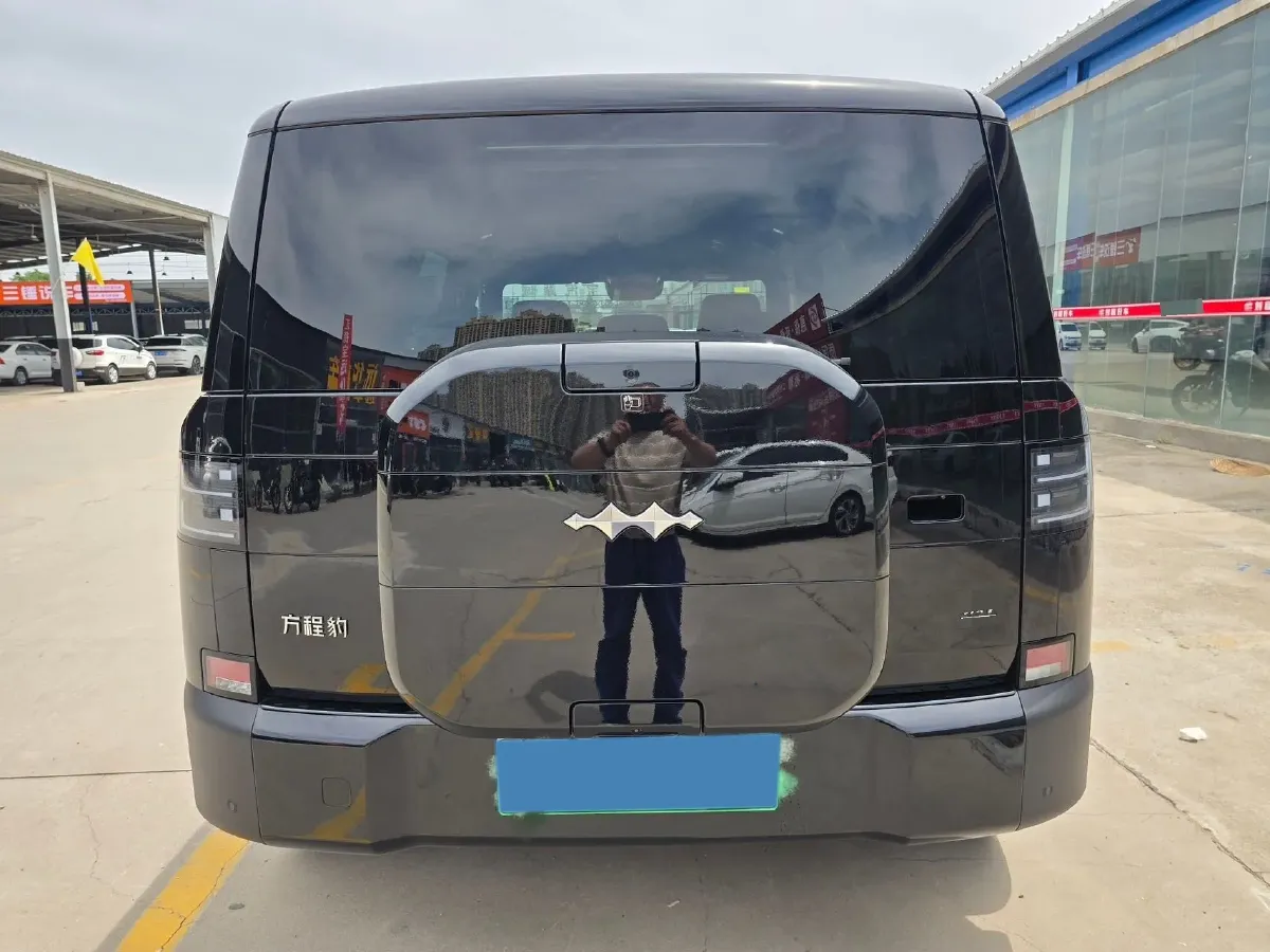 2025 FangChengBao Tai 7 1.5T 156HP L4 E-CVT PHEV,autocango,china used car exporter,china ev exporter,chinese used car exporter,chinese used ev exporter