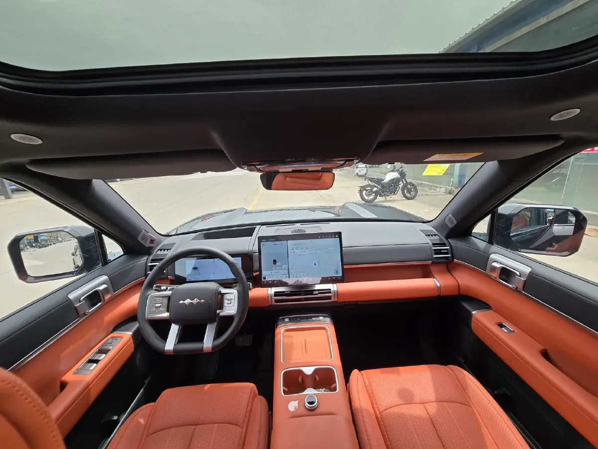 2025 FangChengBao Tai 7 1.5T 156HP L4 E-CVT PHEV,autocango,china used car exporter,china ev exporter,chinese used car exporter,chinese used ev exporter