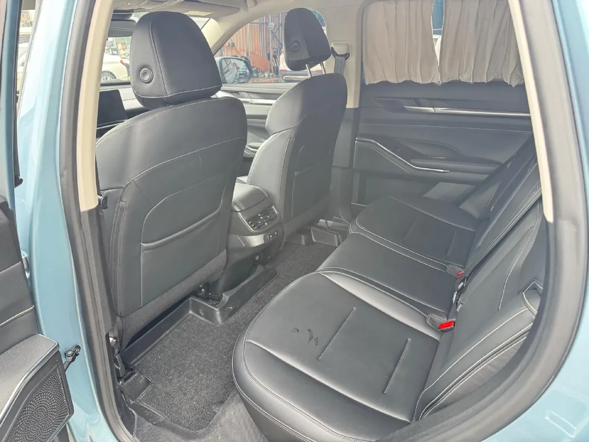 2021 Haval H6 1.5T 169HP L4 7DCT,autocango,china used car exporter,china ev exporter,chinese used car exporter,chinese used ev exporter
