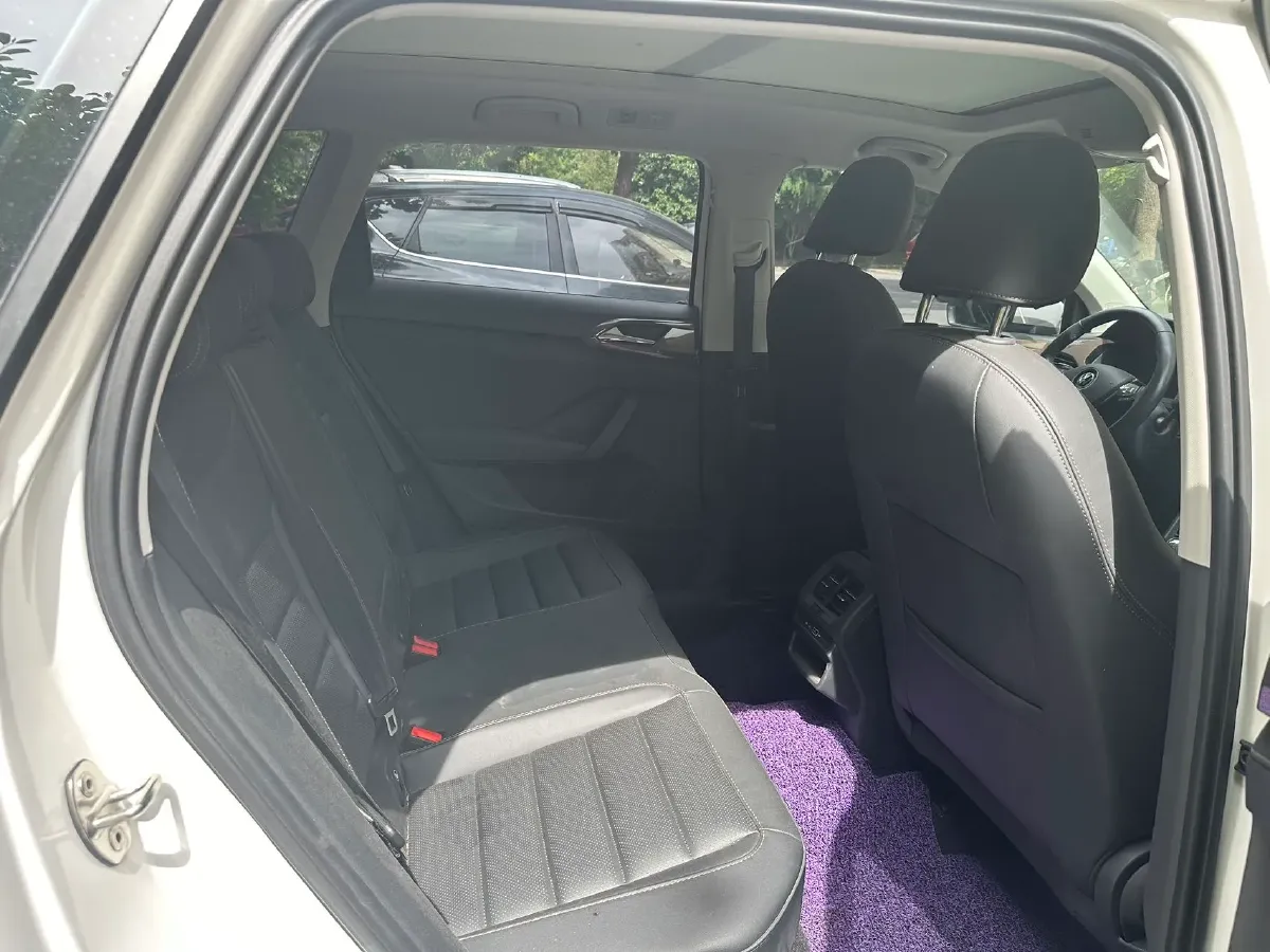 2021 Volkswagen Tharu 1.4T 150HP L4 7DCT,autocango,china used car exporter,china ev exporter,chinese used car exporter,chinese used ev exporter